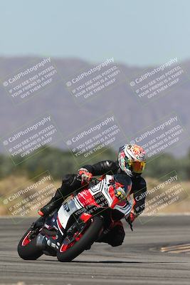 media/Oct-13-2025-Moto Forza (Mon) [[a66d839500]]/4-C Group/Session 3 (Turn 16)/